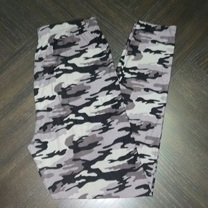 Super Soft Camo Leggings.